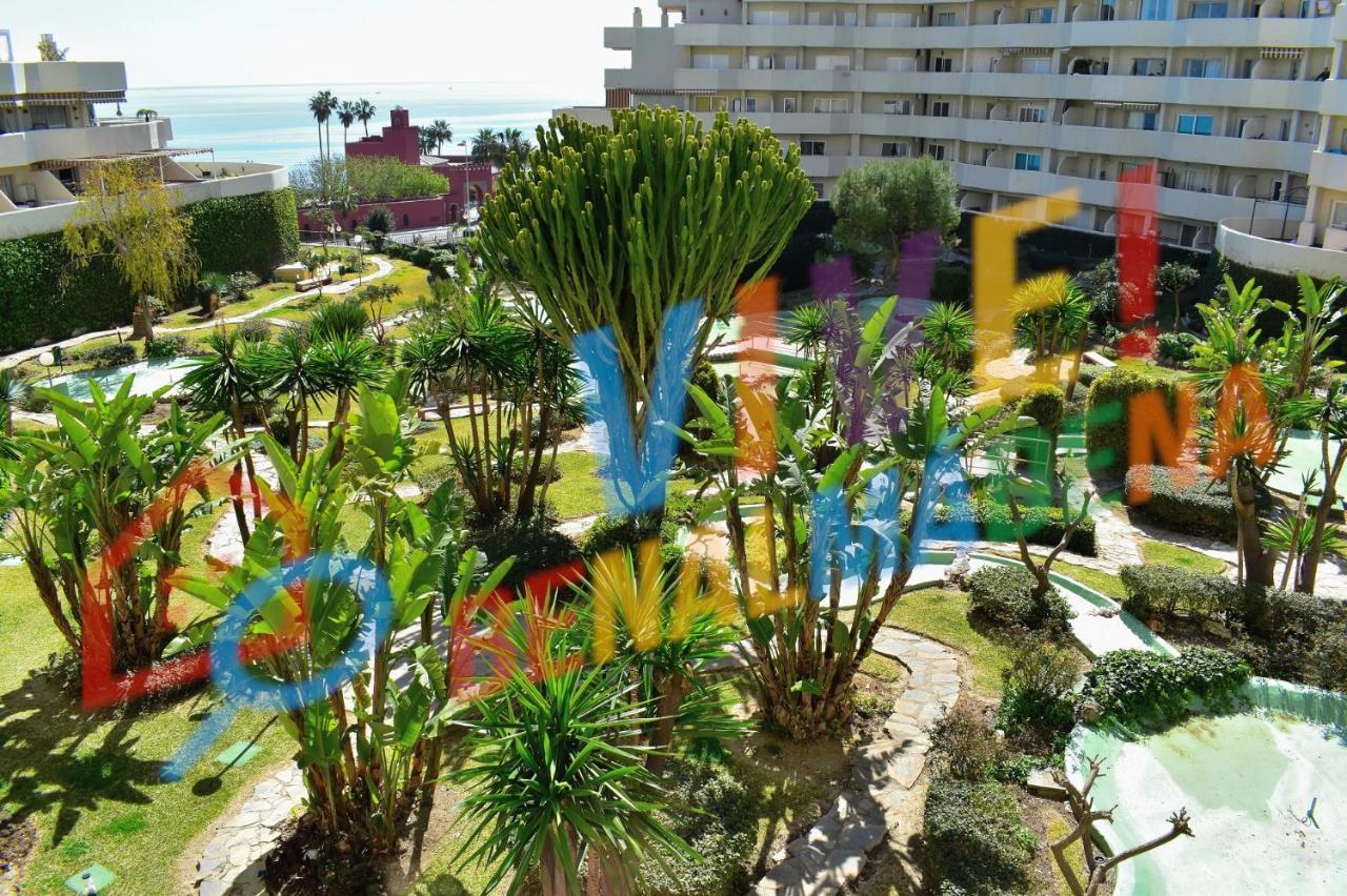 Vive Benal Beach 423, Primera Linea De Playa, Parque Acuatico Benalmádena Exteriér fotografie